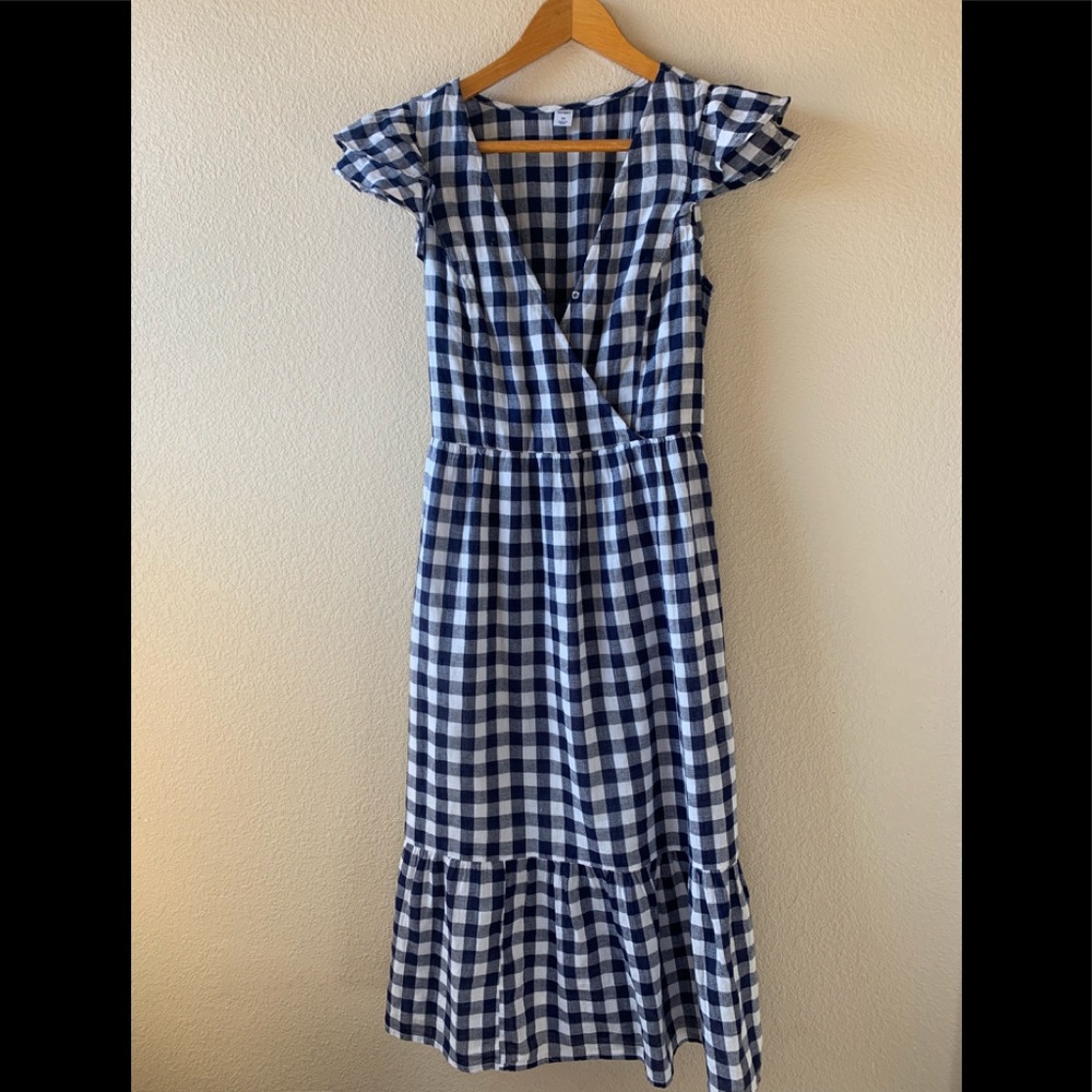 Gingham/checkered/ Dress